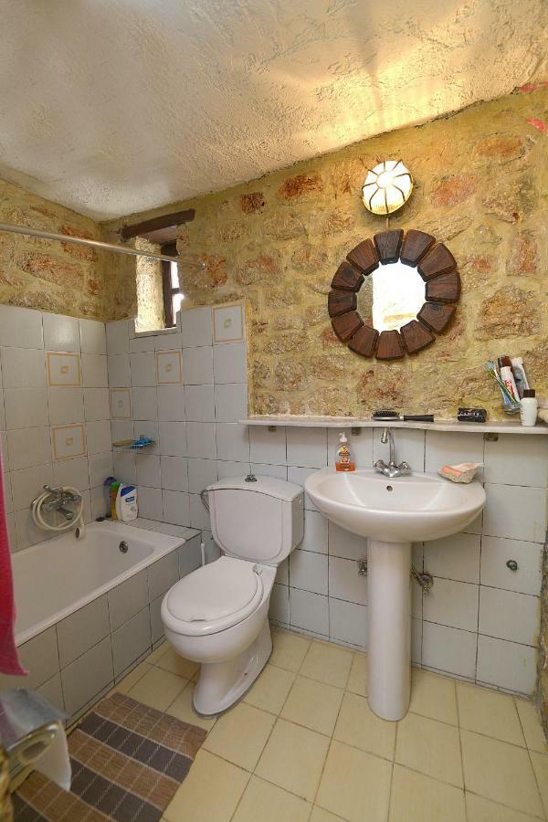 Rosalia Apartments Chalki Town Екстер'єр фото